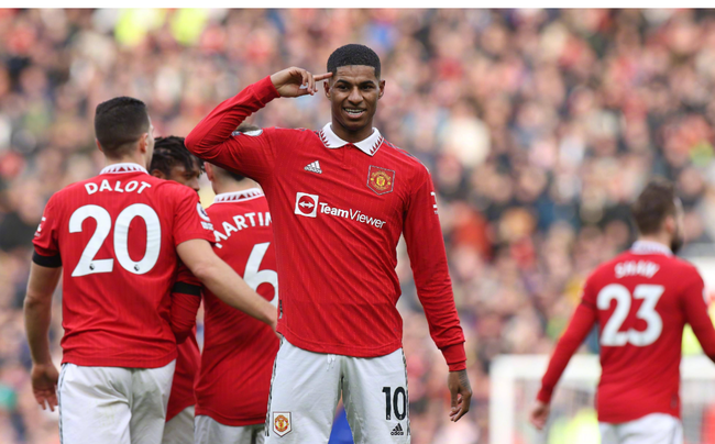 正是凭借着 正是凭借着